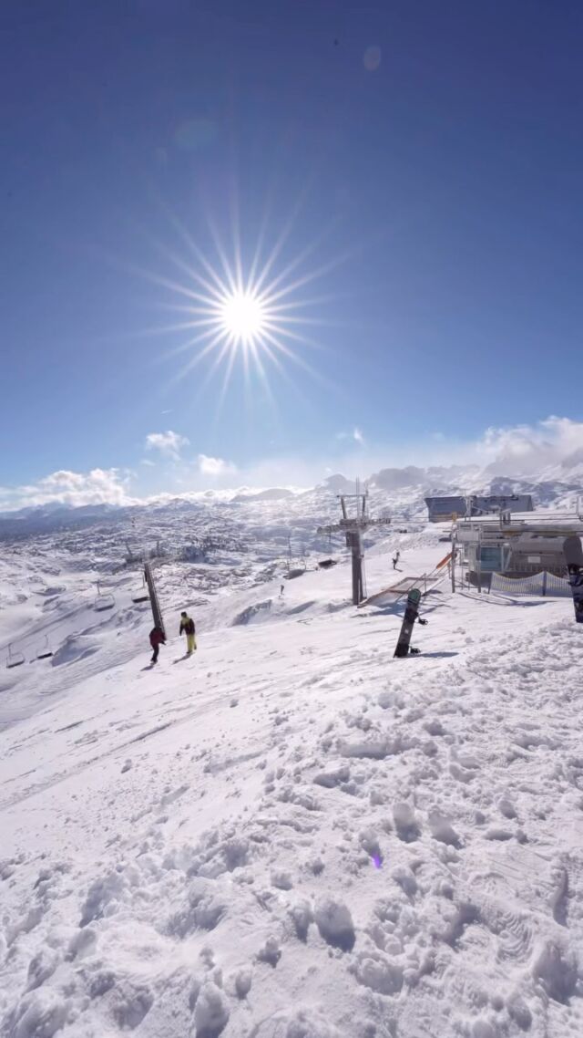 Danke fürs Kommen! Es war ein super Skitag! ⛷️🎿😉😎 @scottsports_de_at @scottfreeski 
🎥 @tomshepherd_bb 
.
.
.
#freeski #freeskiing #austrianalps #bergliebe #wintersports #dachstein #salzkammergut #bergliebe #mountainresort #skitouring #skiresort